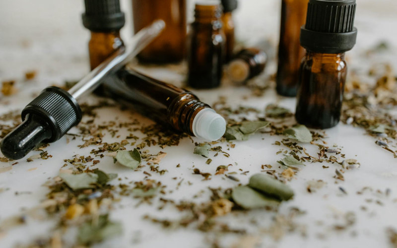 How to Make a Peppermint and Eucalyptus Headache Relief Balm Using Only Four Natural Ingredients