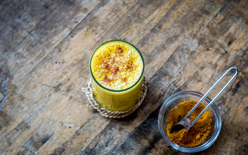How to Prepare a Homemade Turmeric Golden Milk Recipe for Inflammation and Joint Pain