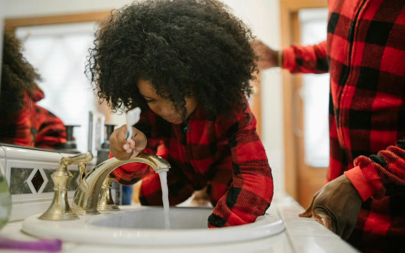 Stop Brushing Your Teeth in the Morning... here's why